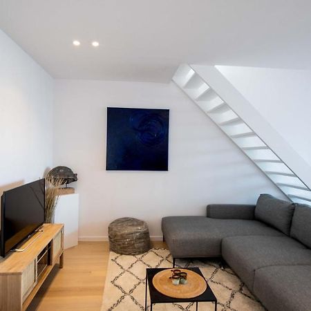 Chez Lileaula - Boho Duplex In Belle Epoque Apartment ออสเทนด์ ภายนอก รูปภาพ