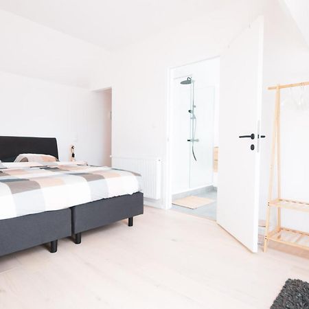 Chez Lileaula - Boho Duplex In Belle Epoque Apartment ออสเทนด์ ภายนอก รูปภาพ